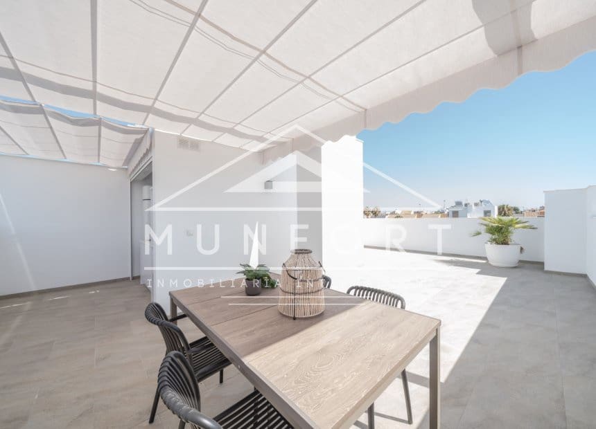 Chalet de 3 habitaciones en San Pedro del Pinatar en venta con piscina garaje - 489.000 € (Ref: 10160109)