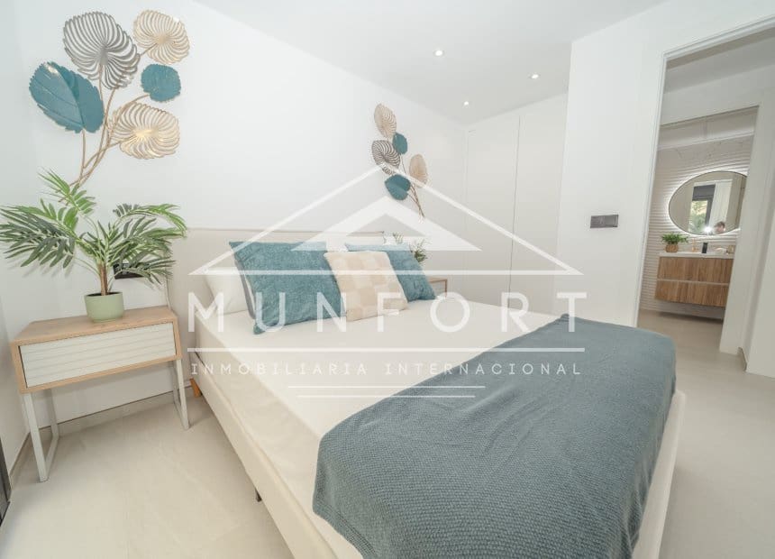 Chalet de 3 habitaciones en San Pedro del Pinatar en venta con piscina garaje - 489.000 € (Ref: 10160109)