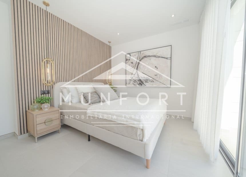 Chalet de 3 habitaciones en San Pedro del Pinatar en venta con piscina garaje - 489.000 € (Ref: 10160109)
