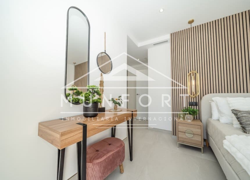 Chalet de 3 habitaciones en San Pedro del Pinatar en venta con piscina garaje - 489.000 € (Ref: 10160109)