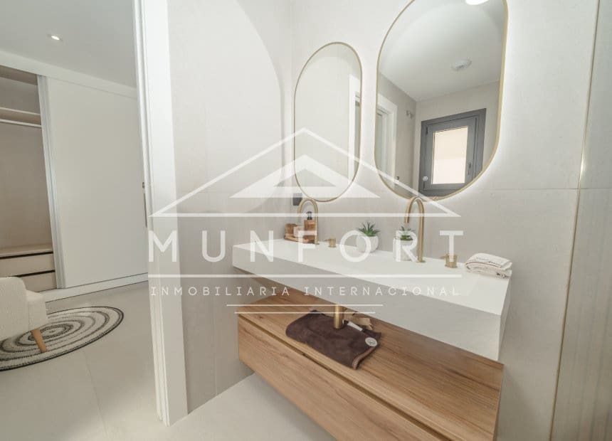 Chalet de 3 habitaciones en San Pedro del Pinatar en venta con piscina garaje - 489.000 € (Ref: 10160109)