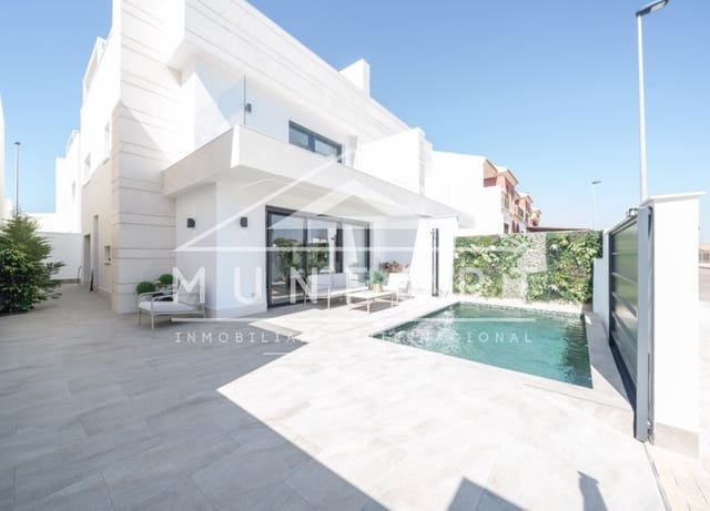 Chalet de 3 habitaciones en San Pedro del Pinatar ciudad, San Pedro del Pinatar en venta con piscina garaje - 489.000 € (Ref: 10160109)