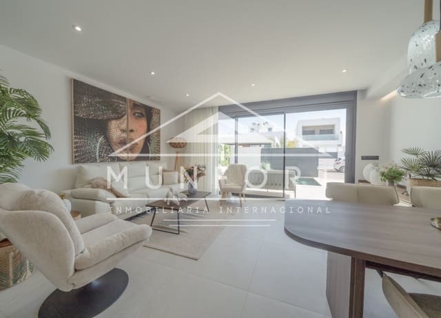 Chalet de 3 habitaciones en San Pedro del Pinatar ciudad, San Pedro del Pinatar en venta con piscina garaje - 489.000 € (Ref: 10160109)