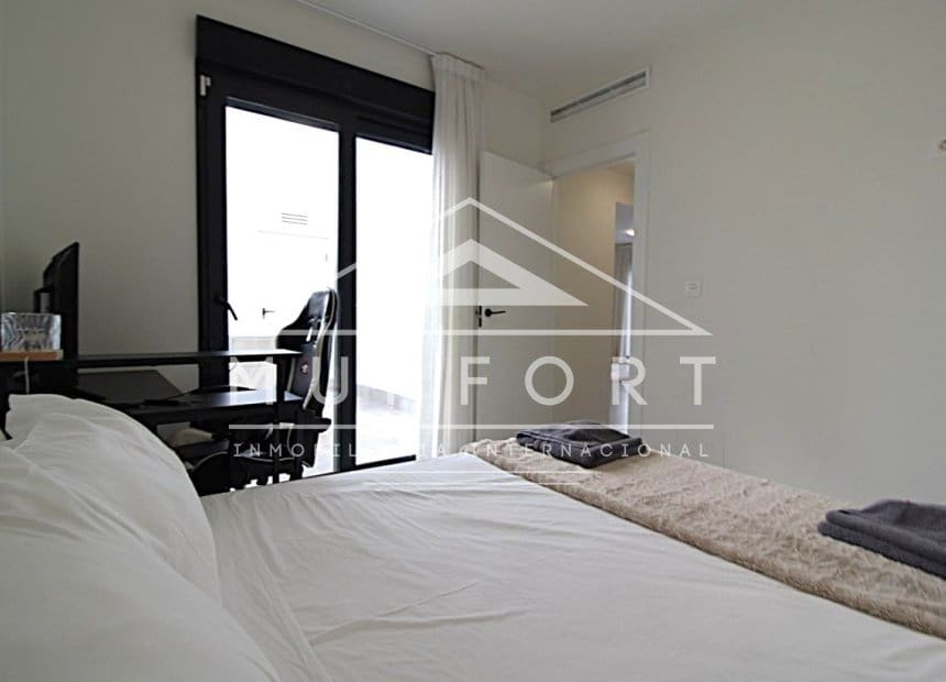 3 bedroom Villa for sale in Roldan with pool - € 419,900 (Ref: 10160110)