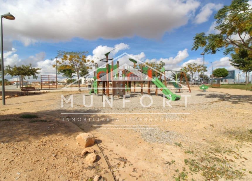 3 bedroom Villa for sale in Roldan with pool - € 419,900 (Ref: 10160110)