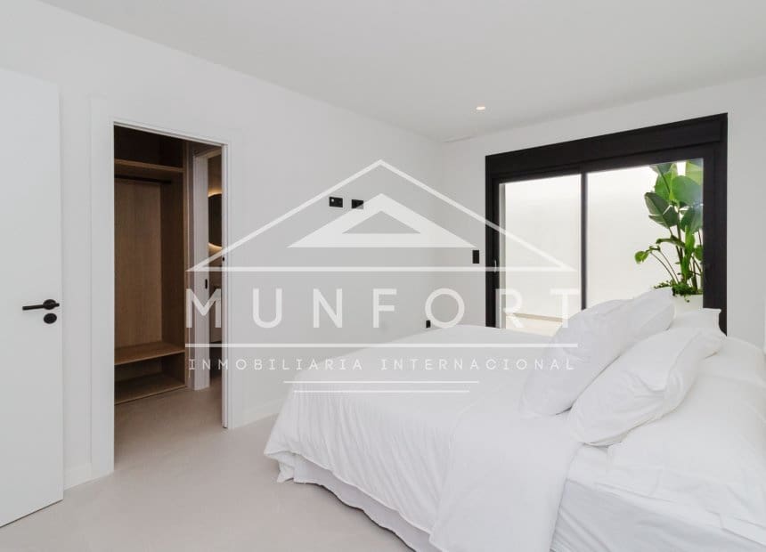 4 bedroom Villa for sale in Ciudad Quesada with pool garage - € 819,500 (Ref: 10160287)