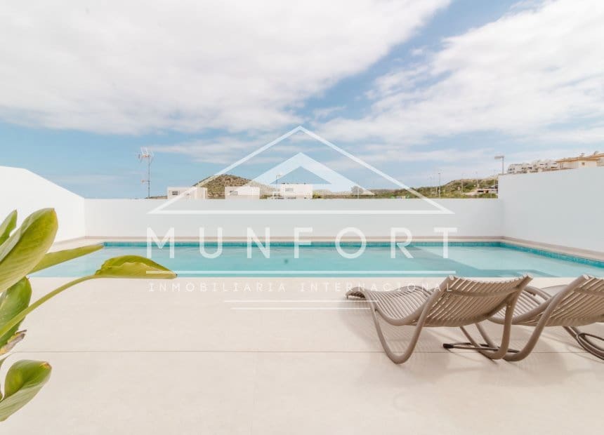 4 bedroom Villa for sale in Ciudad Quesada with pool garage - € 824,500 (Ref: 10163251)