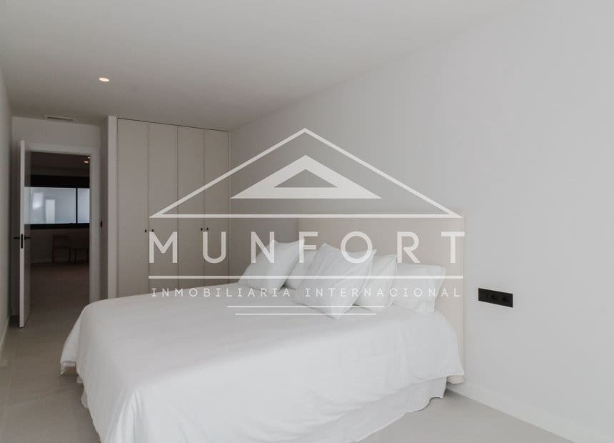 4 bedroom Villa for sale in Ciudad Quesada with pool garage - € 810,500 (Ref: 10163252)
