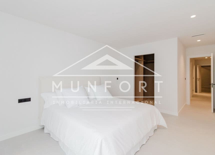 4 bedroom Villa for sale in Ciudad Quesada with pool garage - € 810,500 (Ref: 10163252)