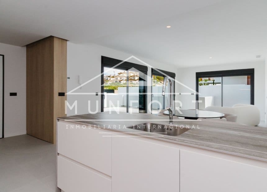 4 bedroom Villa for sale in Ciudad Quesada with pool garage - € 810,500 (Ref: 10163252)