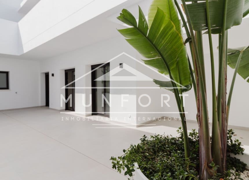 4 bedroom Villa for sale in Ciudad Quesada with pool garage - € 810,500 (Ref: 10163252)