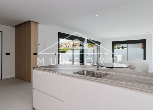 4 bedroom Villa for sale in Ciudad Quesada, Rojales with pool garage - € 810,500 (Ref: 10163252)