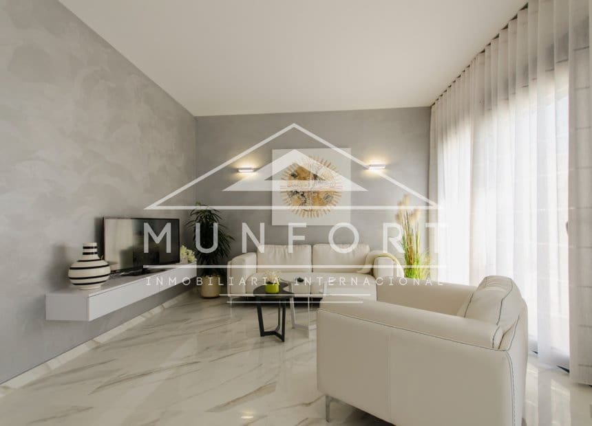 3 bedroom Villa for sale in San Miguel de Salinas with pool - € 875,000 (Ref: 10163377)