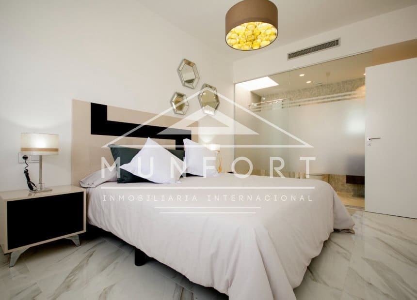 3 bedroom Villa for sale in San Miguel de Salinas with pool - € 875,000 (Ref: 10163377)