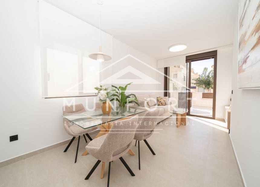 2 bedroom Bungalow for sale in Torre de la Horadada with pool garage - € 334,000 (Ref: 10163384)