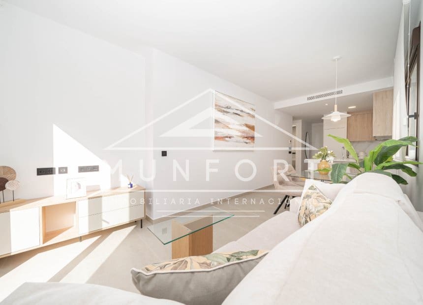 2 bedroom Bungalow for sale in Torre de la Horadada with pool garage - € 334,000 (Ref: 10163384)