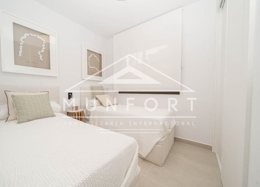 2 bedroom Bungalow for sale in Torre de la Horadada with pool garage - € 334,000 (Ref: 10163384)