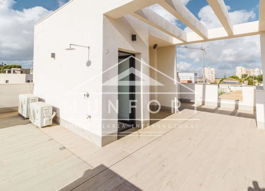 3 makuuhuone Huvila myytävänä paikassa Playa Honda mukana uima-altaan - 580 000 € (Ref: 10163387)