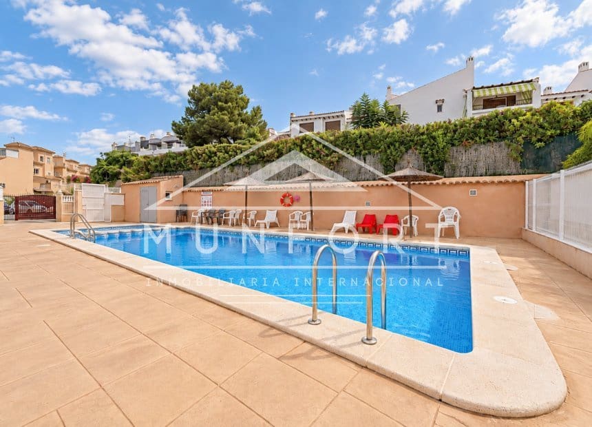 3 soveværelse Rækkehus til salg i La Zenia med swimmingpool - € 275.900 (Ref: 10163388)