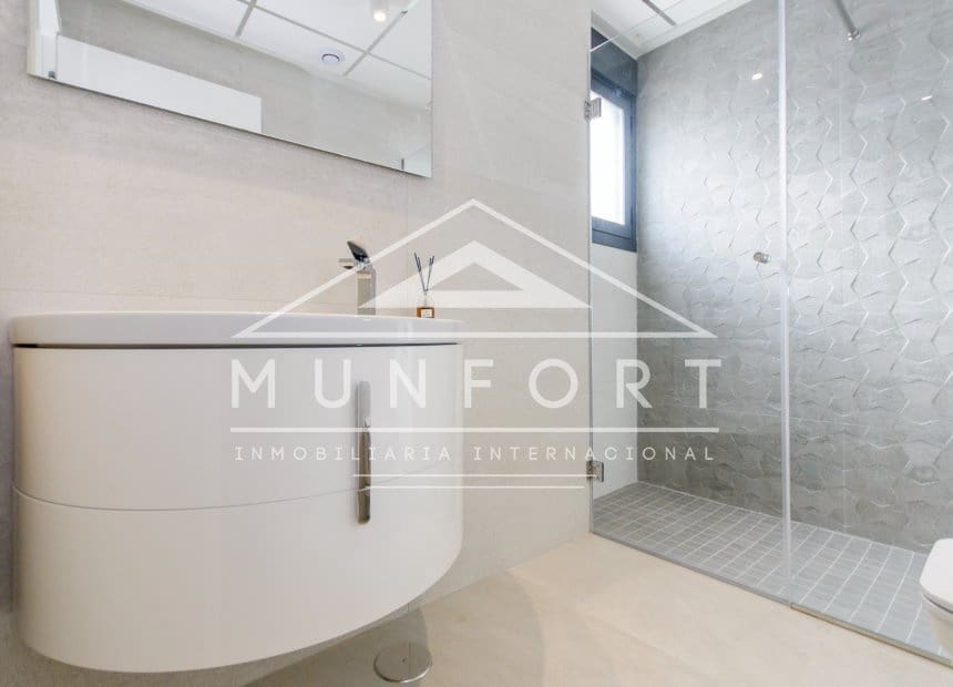 3 soverom Villa til salgs i San Miguel de Salinas med svømmebasseng - € 1 250 000 (Ref: 10163529)