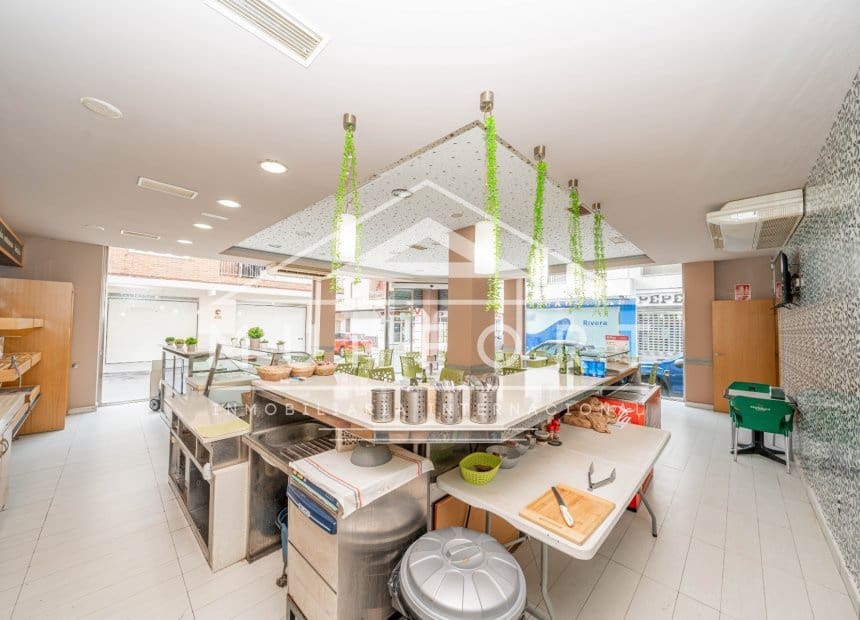 2 soveværelse Erhverv til salg i Lo Pagan - € 299.000 (Ref: 10165581)