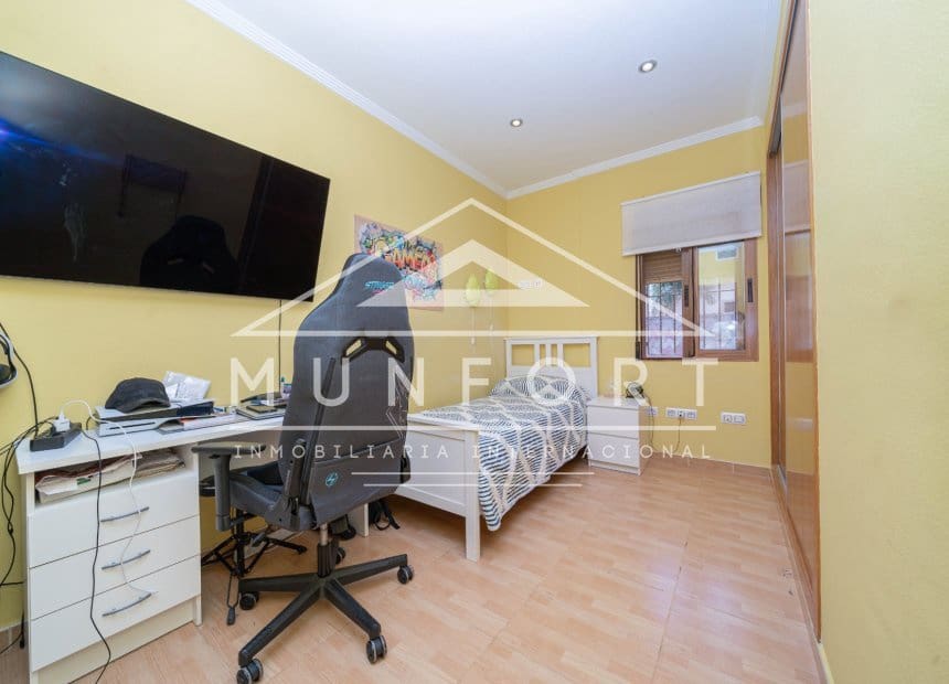 4 quarto Moradia para venda em San Pedro del Pinatar com piscina garagem - 439 000 € (Ref: 10165582)