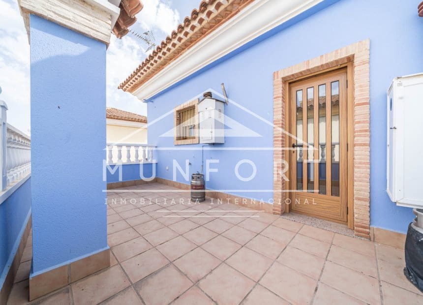 4 quarto Moradia para venda em San Pedro del Pinatar com piscina garagem - 439 000 € (Ref: 10165582)