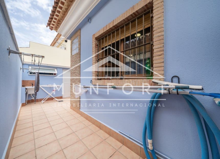 4 quarto Moradia para venda em San Pedro del Pinatar com piscina garagem - 439 000 € (Ref: 10165582)