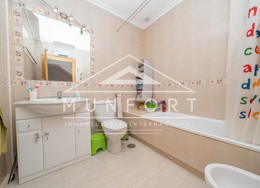 4 soveværelse Rækkehus til salg i Santiago de la Ribera med swimmingpool - € 225.000 (Ref: 10165835)