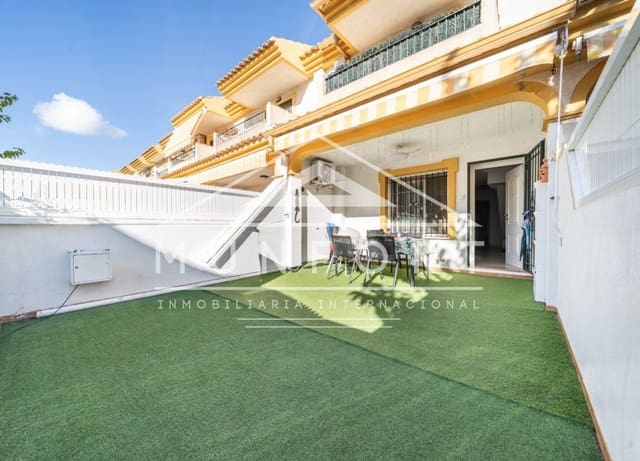 4 soveværelse Rækkehus til salg i Santiago de la Ribera, San Javier med swimmingpool - € 225.000 (Ref: 10165835)