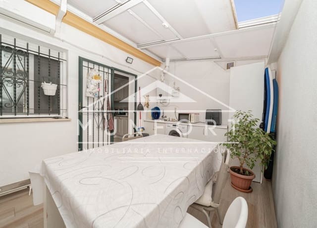 4 soveværelse Rækkehus til salg i Santiago de la Ribera, San Javier med swimmingpool - € 225.000 (Ref: 10165835)