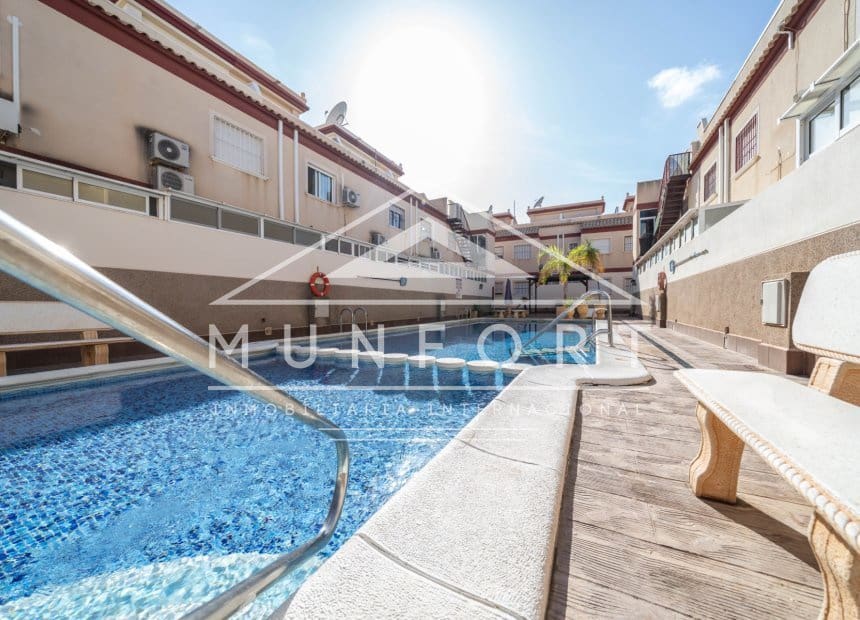 2 bedroom Bungalow for holiday rental in San Pedro del Pinatar with pool - € 750 (Ref: 10167930)
