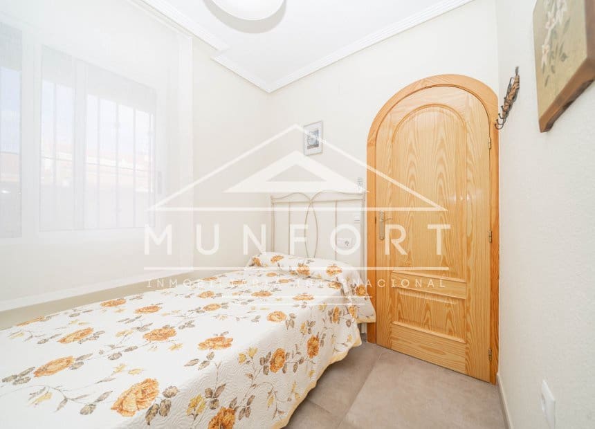 4 soverom Rekkehus til salgs i Torre de la Horadada med svømmebasseng - € 415 000 (Ref: 10168846)