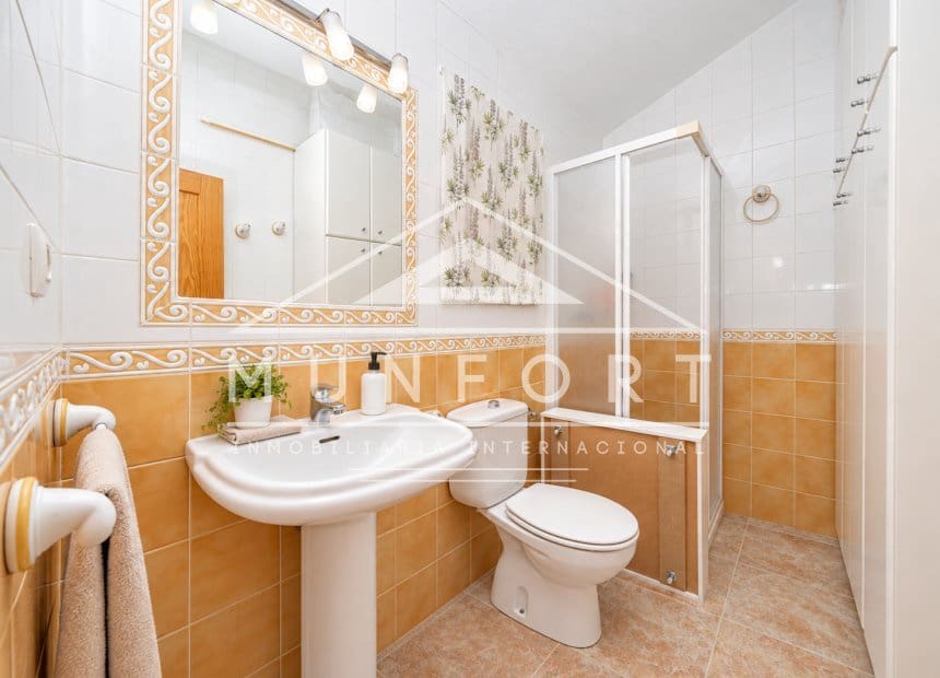 4 soverom Rekkehus til salgs i Torre de la Horadada med svømmebasseng - € 415 000 (Ref: 10168846)