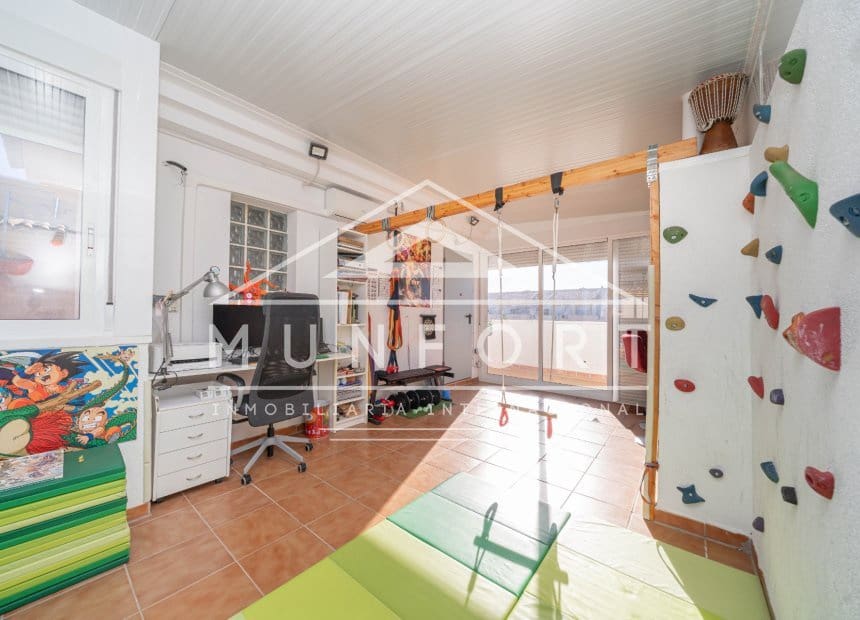4 soverom Rekkehus til salgs i Santiago de la Ribera med svømmebasseng - € 210 000 (Ref: 10175763)