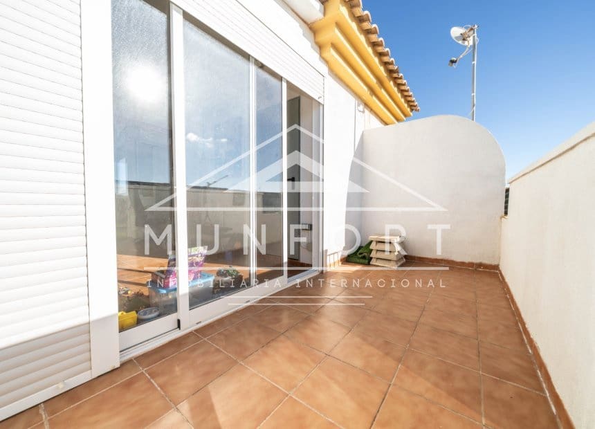 4 soverom Rekkehus til salgs i Santiago de la Ribera med svømmebasseng - € 210 000 (Ref: 10175763)