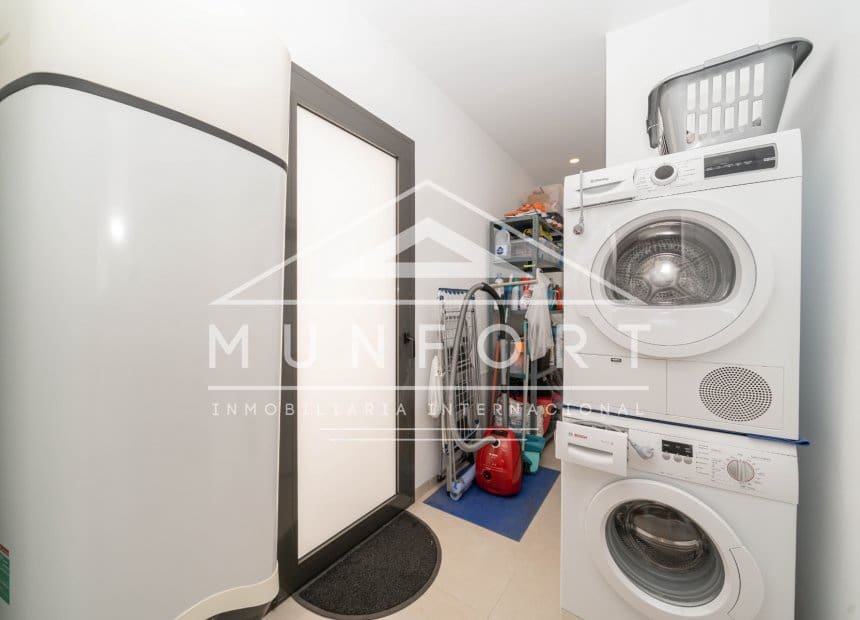 3 bedroom Villa for sale in Pilar de la Horadada with pool garage - € 659,000 (Ref: 10176059)
