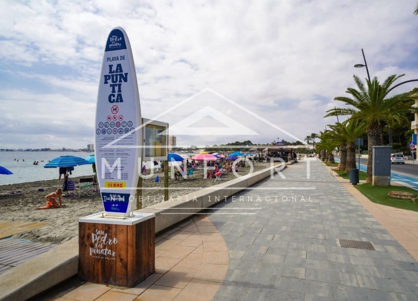 Bungalow de 2 habitaciones en San Pedro del Pinatar en venta con piscina garaje - 175.000 € (Ref: 10176060)