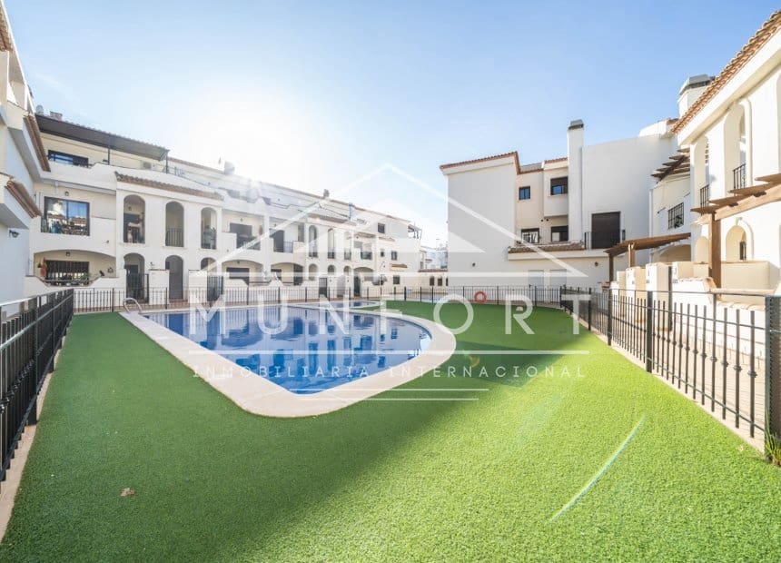 Bungalow de 2 habitaciones en San Pedro del Pinatar en venta con piscina garaje - 175.000 € (Ref: 10176060)