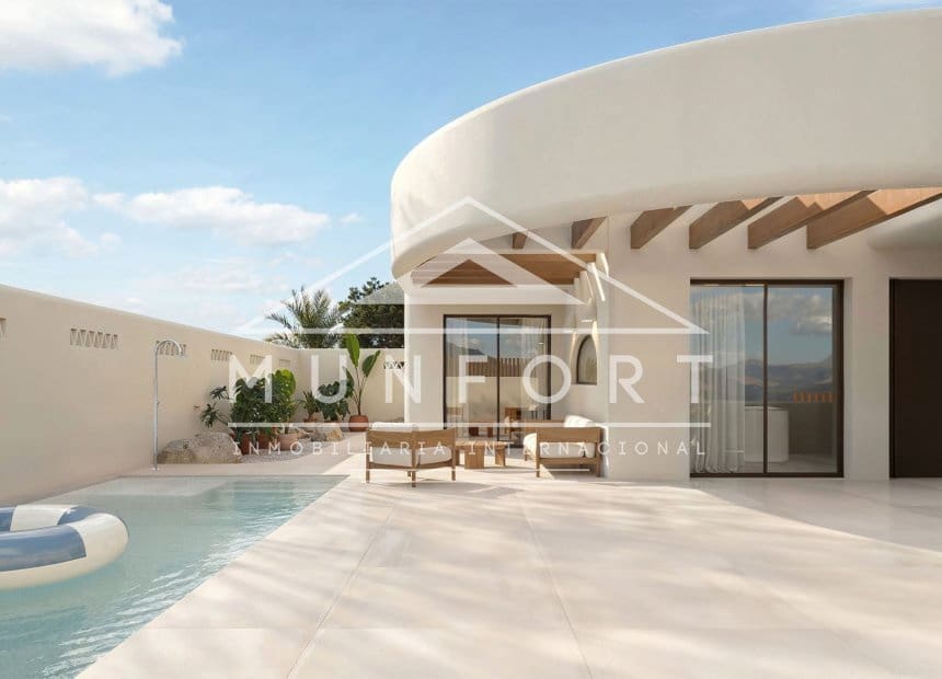 Chalet de 3 habitaciones en Algorfa en venta con piscina garaje - 650.000 € (Ref: 10182110)