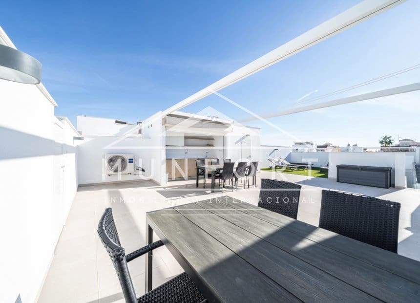 3 soverom Penthouse til salgs i Pilar de la Horadada med svømmebasseng garasje - € 299 000 (Ref: 10183677)