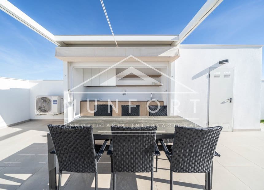 3 soverom Penthouse til salgs i Pilar de la Horadada med svømmebasseng garasje - € 299 000 (Ref: 10183677)