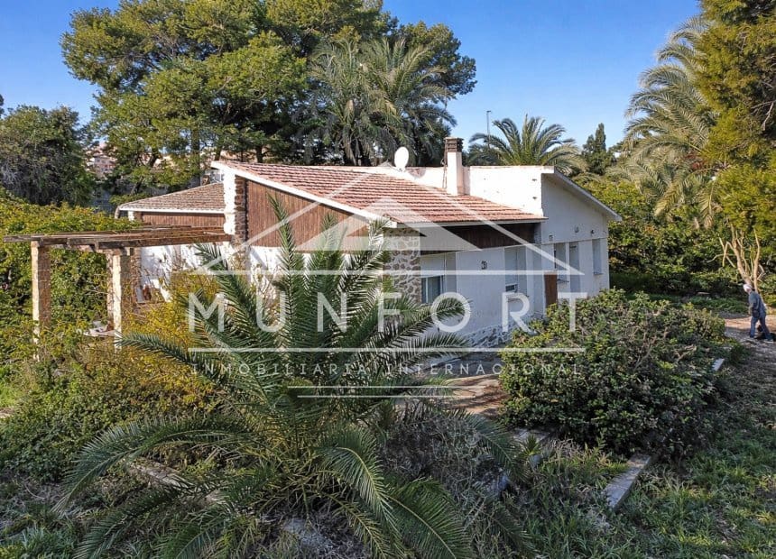 7 Zimmer Villa zu verkaufen in San Pedro del Pinatar mit Garage - 1.289.000 € (Ref: 10185958)