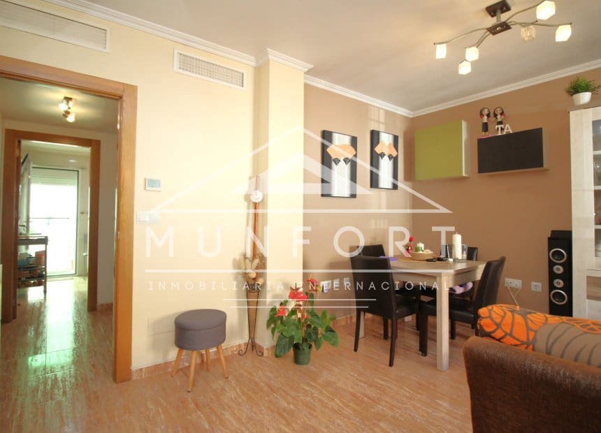 4 quarto Moradia em Banda para venda em Los Alcazares com garagem - 269 900 € (Ref: 10185962)