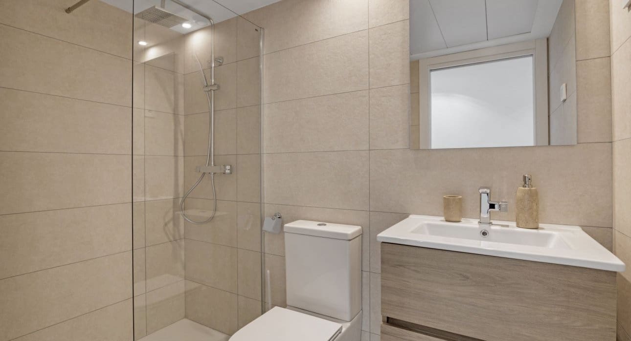 3 chambre Appartement à vendre à Orihuela Costa avec piscine - 364 000 € (Ref: 8378961)