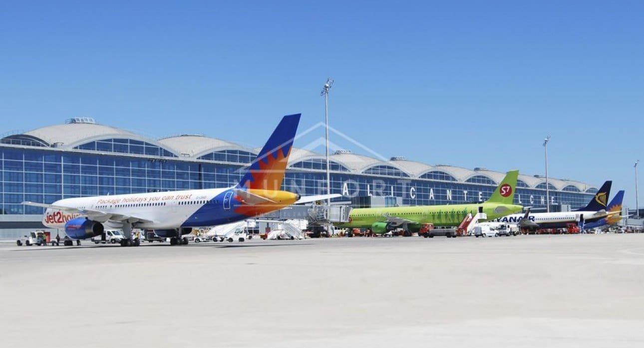 3 chambre Appartement à vendre à Orihuela Costa avec piscine - 364 000 € (Ref: 8378961)