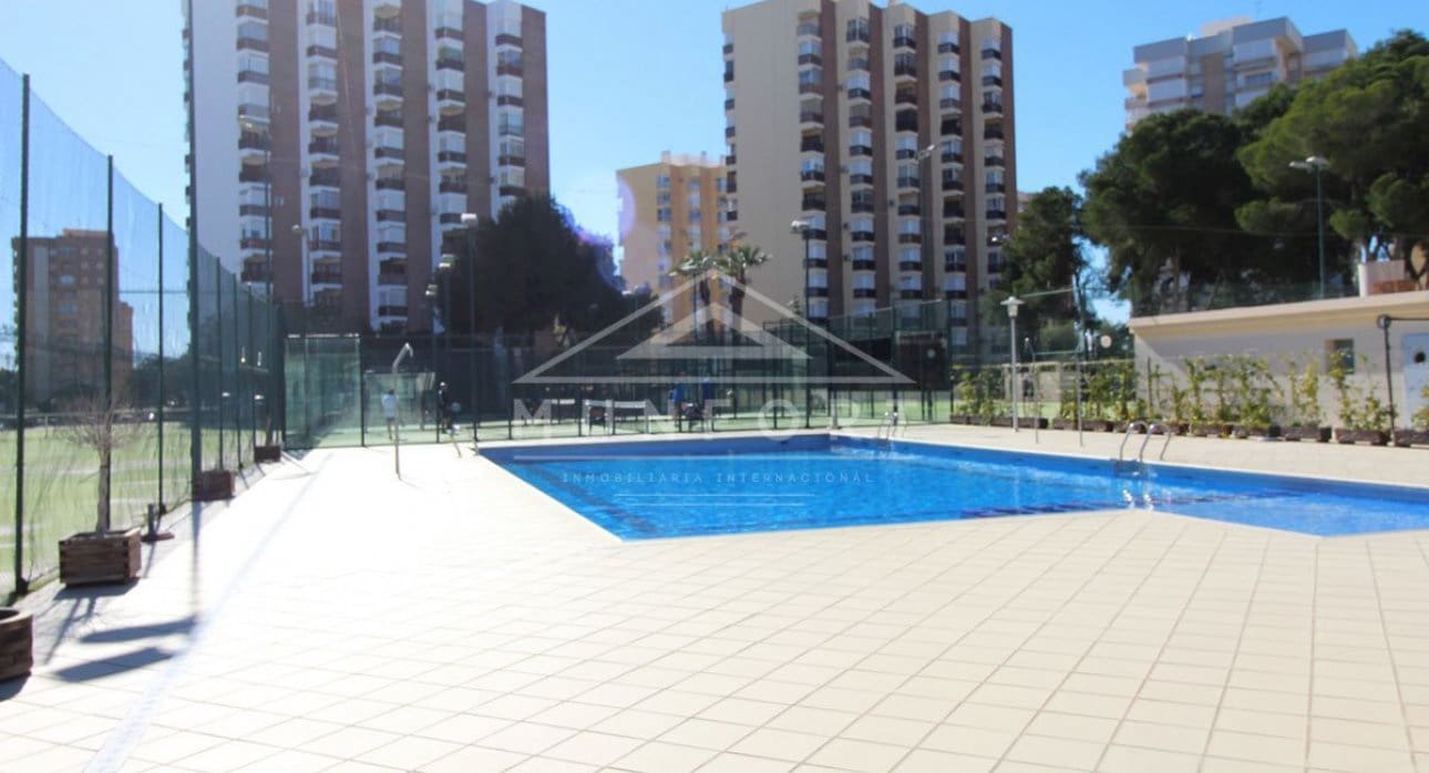 3 chambre Appartement à vendre à Orihuela Costa avec piscine - 364 000 € (Ref: 8378961)