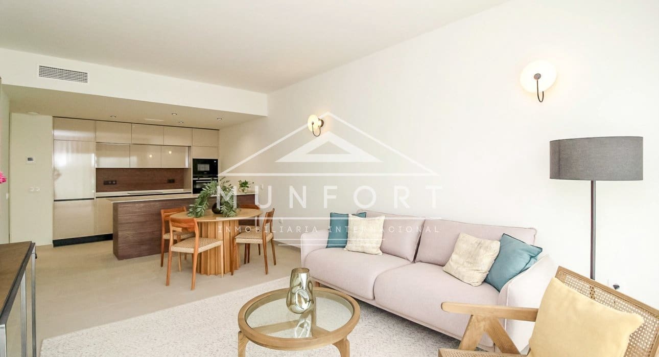 2 soverom Bungalow til salgs i Torrevieja med svømmebasseng - € 360 000 (Ref: 8378971)