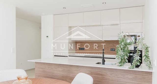 Bungalow de 2 habitaciones en Playa de los Náufragos, Torrevieja en venta con piscina - 380.000 € (Ref: 8378971)