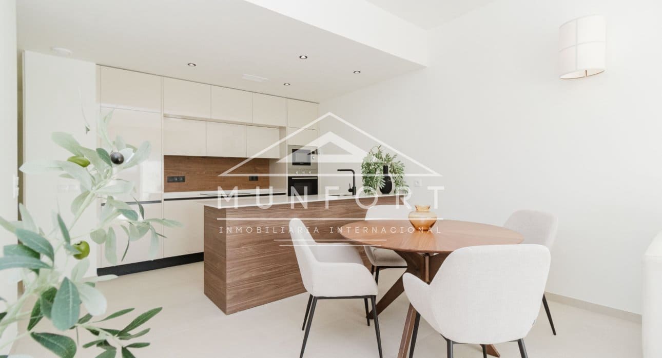 2 sypialnia Bungalow na sprzedaż w Torrevieja z basenem - 380 000 € (Ref: 8378971)